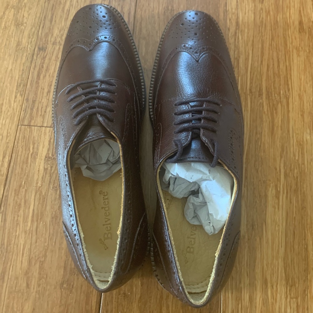 NWOT leather oxford shoes!